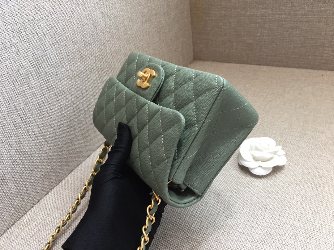 Small Classic Flap Caviar Bag A01116 Dark Green/Gold